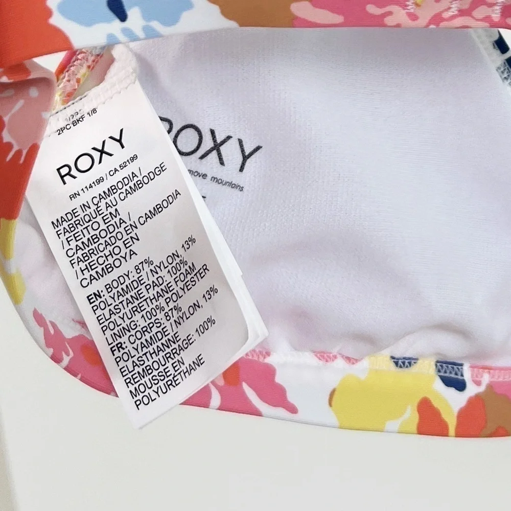 NWT Roxy Printed Beach Classics Fixed Triangle Bikini Top White Floral Escape